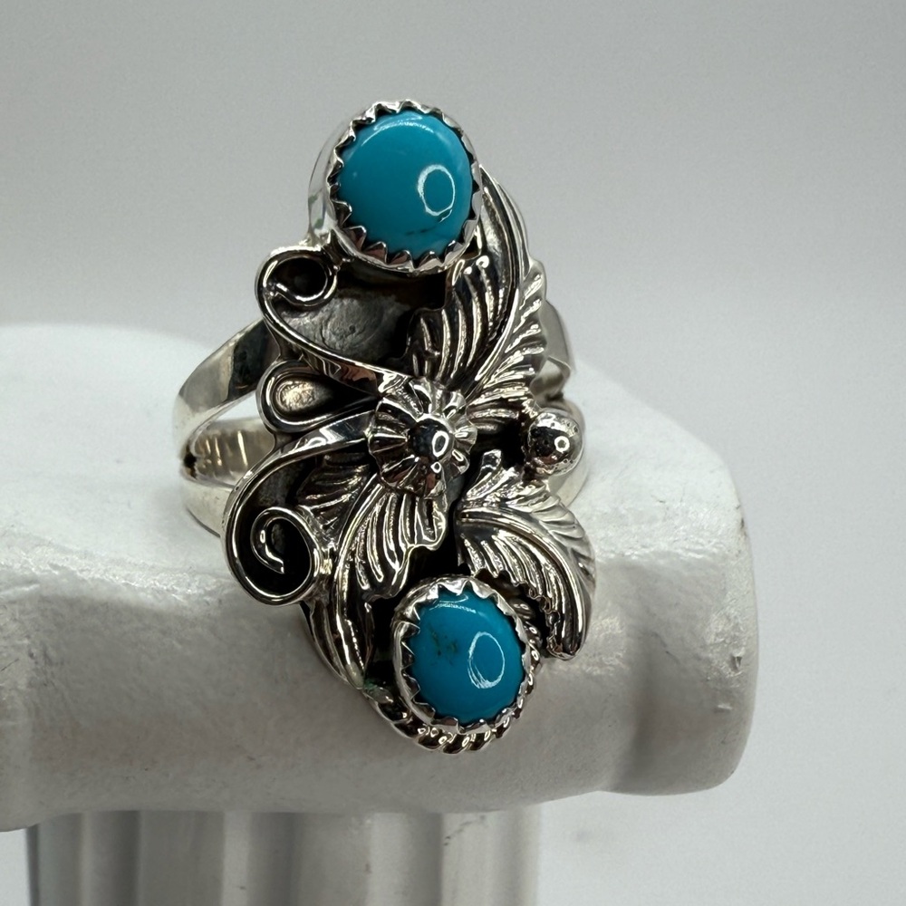 Vintage Artisan Navajo Sterling Silver Turquoise Ring signed Roberta Begay siz 7